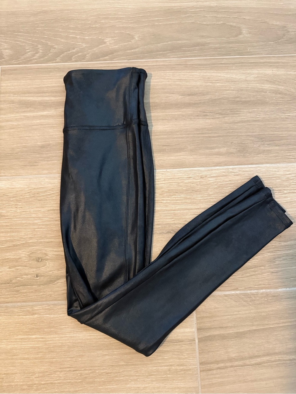 Spanx Leggings Size M. EUC